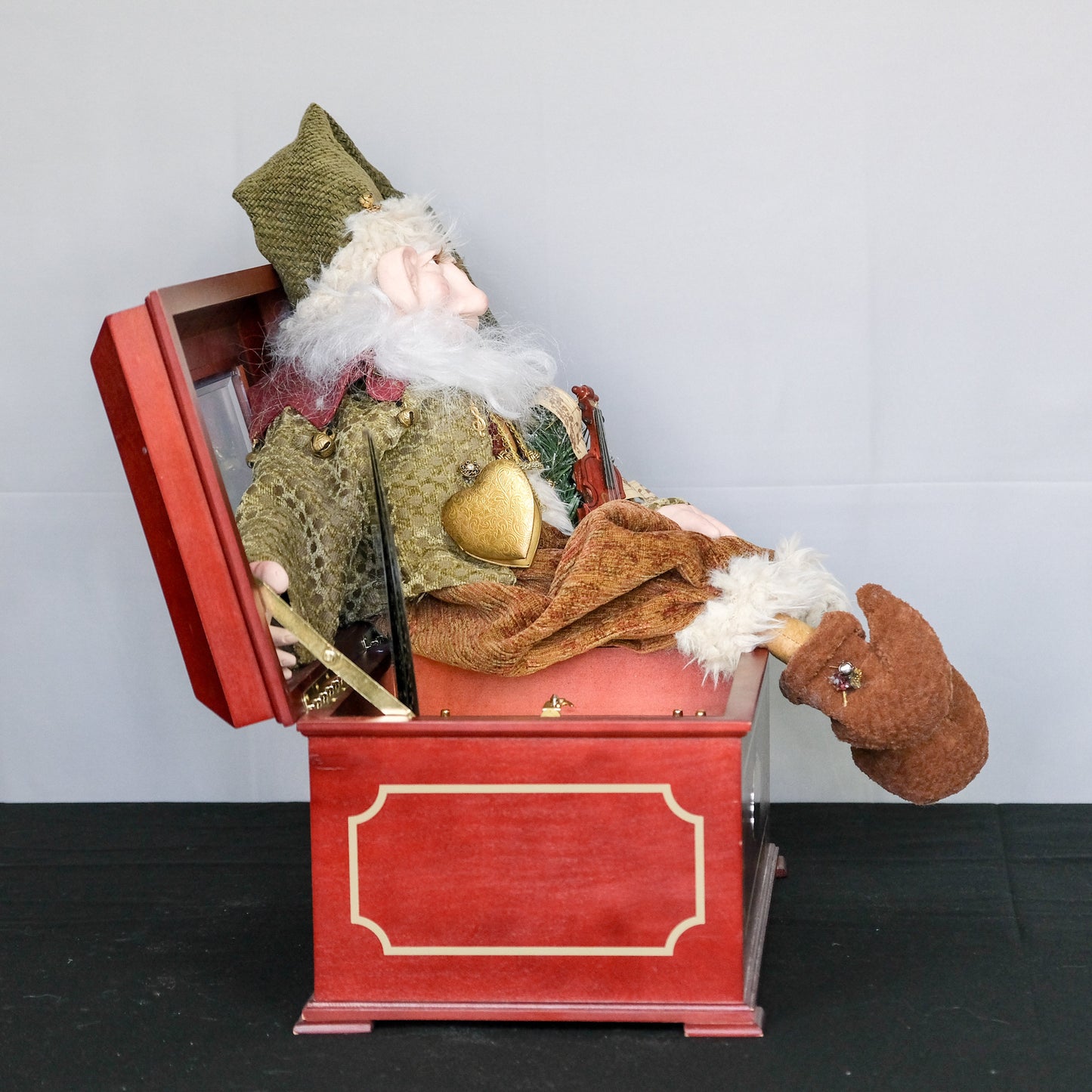 Music Box Santa Claus